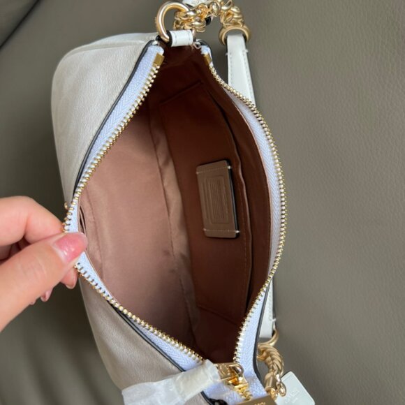 Coach Teri Shoulder Bag In Signature Canvas - Picture 5 of 11